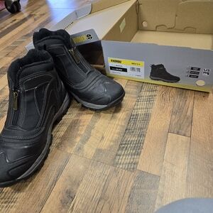 Khombu black hybrid winter boot